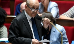 Le ministre des Affaires EtrangÚres français Jean-Yves Le Drian à Paris le 2 juillet 2019