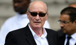 L'époux de Mireille Darc, Pascal Desprez, lors des obsèques de l'actrice à  Saint-Sulpice à Paris, le 1er septembre 2017