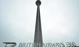 La tour i360, le 2 août 2016 à Brighton au sud de l'Angleterre