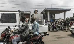 Un pick-up transportant des soldats de la mission de l'ONU en République démocratique du Congo patrouille dans les rues de Goma, dans l'est du pays, le 31 janvier 2025