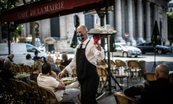Réouverture des terrasses des cafés et restaurants, à Paris le 2 juin 2020