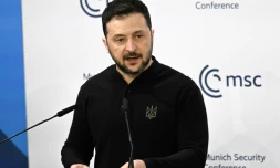Le président ukrainien Volodymyr Zelensky s'exprime lors de la 61e Conférence de Munich sur la sécurité, le 15 février 2025 