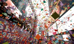 Pluie de confettis à Times Square, à New York, lors des préparatifs du Nouvel An, le 29 décembre 2025