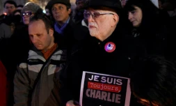 Rassemblement à Paris, le  7 janvier 2017, en hommage aux victimes de l'attentat de Charlie Hebdo deux ans plus tôt 