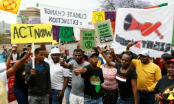 Des manifestants rassemblés à l'initiative du mouvement écologiste Extinction Rebelliona, le 11 octobre 2019 à Pretoria, en Afrique du Sud