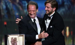 Cinq ans après "The Square", le Suédois Ruben Östlund a raflé une deuxième Palme d'or au 75e Festival de Cannes avec "Sans filtre", le 28 mai 2022