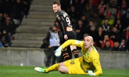 L'attaquant argentin de Marseille, Dario Benedetto, auteur d'un triplé à Nîmes, en Ligue 1, le 28 février 2020