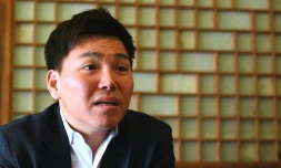 Joo Seung-hyeon, ancien soldat d'élite de l'armée nord-coréenne qui a fait défection, lors d'une interview avec l'AFP, le 26 mars 2018 dans un café à Séoul 