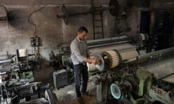 Mahmoud Makini dans son atelier du quartier industriel de Karm al-Katerji, à Alep, le 30 août 2021 en Syrie