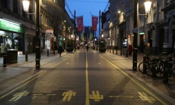 Les rues désertes du centre de Cardiff au Pays de Galles sous confinement, le 23 octobre 2020