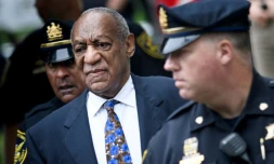 L'acteur américain Bill Cosby arrive au tribunal, le 24 septembre 2018 à Norristown (Pennsylvanie)