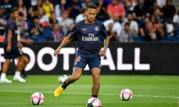 L'attaquant du PSG Neymar à l'échauffement avant le match face à Caen le 12 août 2018