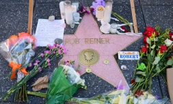Mémorial improvisé pour Rob Reiner sur le Hollywood Walk of Fames, le 16 décembre 2025