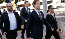 Mark Zuckerberg arrive au tribunal civil de Los Angeles le 18 février 2026