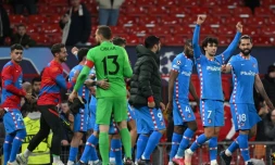 La joie des joueurs de l'Atlético Madrid, aprÚs avoir éliminé Manchester United, 1-0 (match aller 1-1) en 8e de finale retour de la Ligue des Champions, le 15 mars 2022 au Stade d'Old Trafford