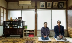 Les "chrétiens cachés" du Japon Reiko et Masaichi Kawasaki, pêcheurs sur l'île Ikitsuki dans la préfecture de Nagasaki, le 23 novembre 2016