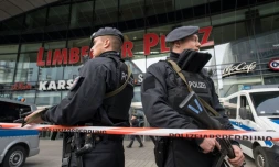 La police devant le centre commercial "Limbecker Platz" d'Essen en Allemagne, le 11 mars 2017