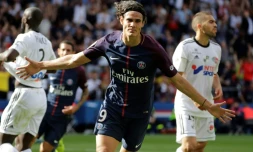 L'attaquant du PSG Edinson Cavani auteur du premier but face à Amiens, le 5 août 2017 au Parc des Princes