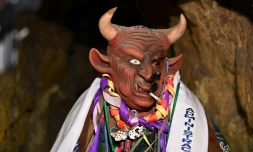 Représentation d'"El Tio", le dieu du monde souterrain, dans une mine d'Oruro, en Bolivie, le 25 février 2022