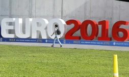 Le logo de l'Euro 2016, le 14 octobre 2015 à Nice