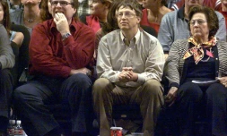 Paul Allen (g) et Bill Gates, co-fondateurs de Microsoft, le 26 mai 2000 à Portland