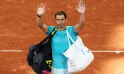 Rafael Nadal aprÚs sa défaite au premier tour de Roland-Garros contre l'Allemand Alexander Zverev, le 27 mai 2024 à Paris.
