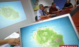 Jeudi 15 Novembre 2007

Conférence de presse a la SR21