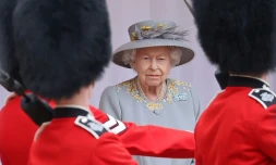 La reine d'Angleterre Elizabeth II lors d'une cérémonie militaire pour son anniversaire officiel au chùteau de Windsor le 12 juin 2021