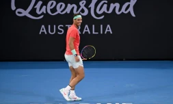 Rafael Nadal heureux de retrouver les courts lors d'un match en double, le 31 décembre 2023 à Brisbane