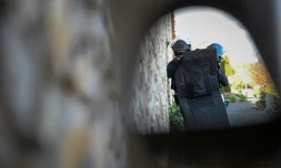 Des policiers français lors d'un exercice à Joue-les-Tours en France le 30 octobre 2017