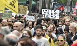 Des manifestants défilent contre la loi travail le 26 mai 2016 à Toulouse