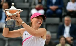 La Polonaise Iga Swiatek, numéro un mondial, aprÚs sa victoire en finale du WTA 1000 de Rome, le 18 mai 2024