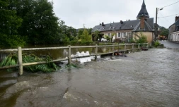 Une rue inondée à Breteuil dans l'Eure, le 5 juin 2018