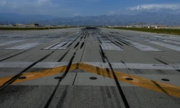 Le tarmac de la base de Bagram en Afghanistan le 6 juillet 2021, quelques jours après le départ des troupes américaines et de l'Otan de ce centre névralgique de leurs opérations militaires en Afghanistan