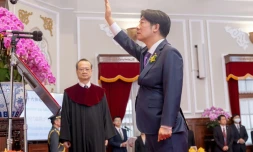 Le nouveau prĂ©sident de TaĂŻwan Lai Ching-te prĂȘte serment lors de son investiture, le 20 mai 2024 Ă Taipei