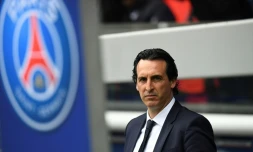L'entraîneur du PSG Unai Emery suit le match contre Montpellier au Parc des Princes, le 22 avril 2017