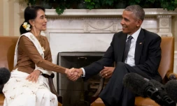 La chef de la diplomatie birmane et icÎne mondiale de la démocratie, Aung San Suu Kyi, et le président américain, Barack Obama à Washington, le 14 septembre 2016