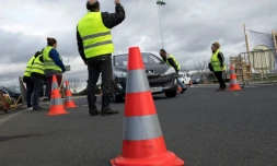 Un barrage de "gilets jaunes" à Saint-Beauzire dans le Puy-de-Dôme, le 6 décembre 2018