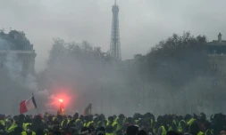 Des "gilets jaunes" manifestent à Paris, le 1er décembre 2018 