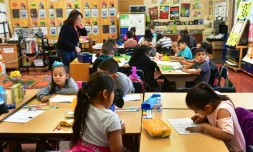 Un quart des élèves de l'école élémentaire Telfair en Californie, sont sans domicile fixe. Photo d'une classe de cette école le 8 février 2019, à Pacoima