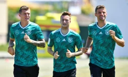 L'attaquant Marco Reus (c) lors d'une séance d'entraînement avec l'équipe d'Allemagne, le 21 juin 2018 à Sotchi