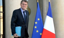 Vincent Peillon, le 30 octobre 2013 à la sortie de l'Elysée