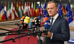 Le président du Conseil européen, Donald Tusk, répond aux questions des médias, le 14 décembre 2017 à Bruxelles