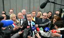 Le ministre de la Justice Gerald Darmanin s'exprime après sa visite au centre  penitentiaire de Toulon La Farlède, le 15 avril 2025