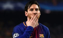 Lionel Messi célèbre un but marqué avec le Barça contre Chelsea en Ligue des champions le 14 mars 2018 au Camp Nou de Barcelone