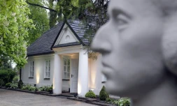 La maison natale du compositeur polonais Frédéric Chopin, le 7 mai 2010 à Zelazowa Wola, près de Varsovie