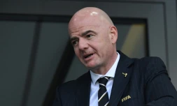 Le président de la Fifa Gianni Infantino attend le coup d'envoi du match face à la Tunisie au Mondial, le 23 juin 2018 à Moscou