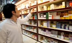 Un pharmacien iranien le 11 septembre 2018 à Téhéran