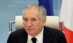 Le nouveau Premier ministre François Bayrou lors d'une réunion de criseau ministère de l'Intérieur sur la situation à Mayotte touchée par le cyclone Chido, le 14 décembre 2024 à Paris