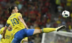 Le capitaine Zlatan Ibrahimovic lors de son dernier match avec la Suède contre la Belgique à l'Euro-2016, le 22 juin à l'Allianz Riviera, à Nice
